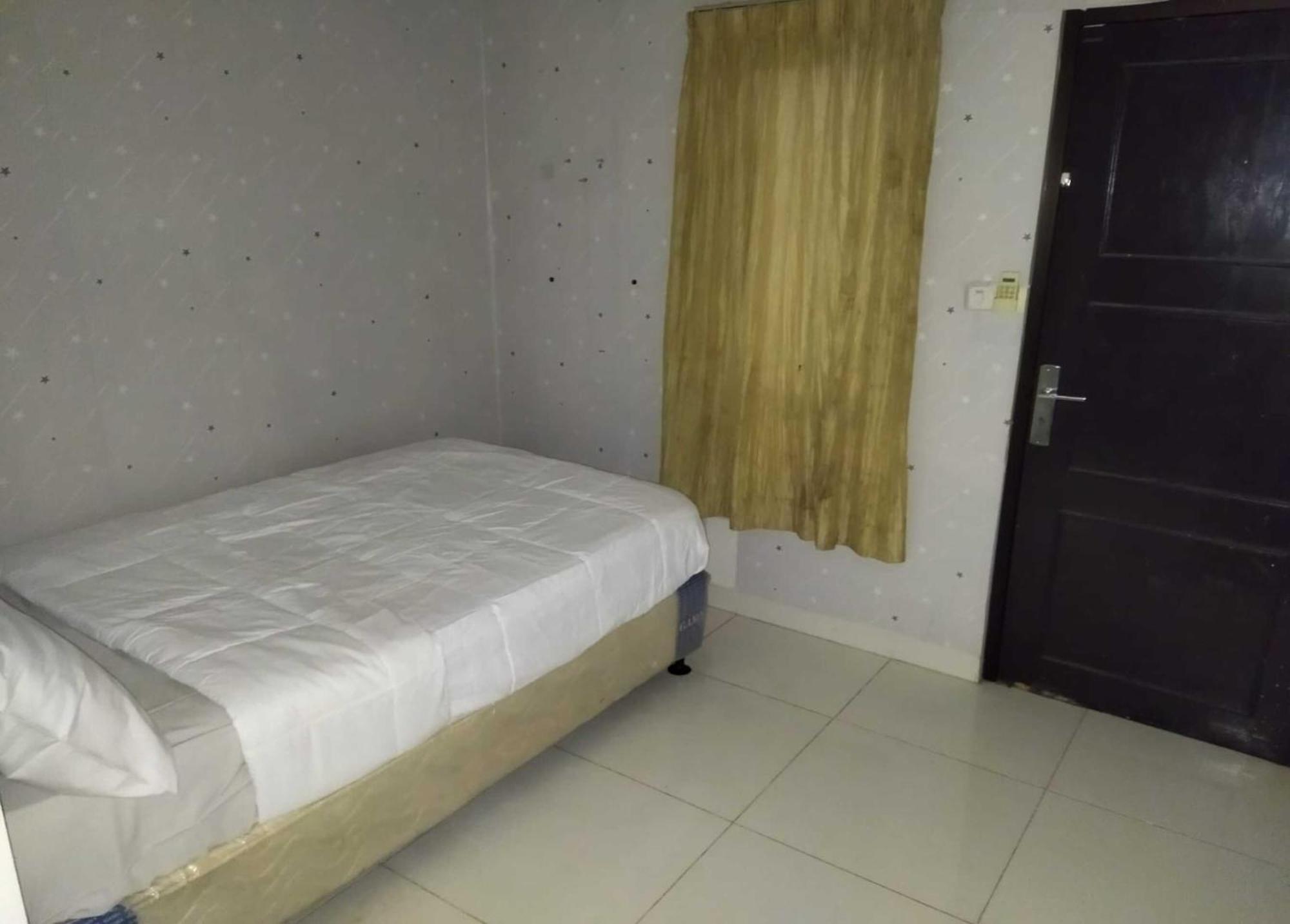 Oyo 93540 Bintang Residence 2 Jakarta Eksteriør bilde